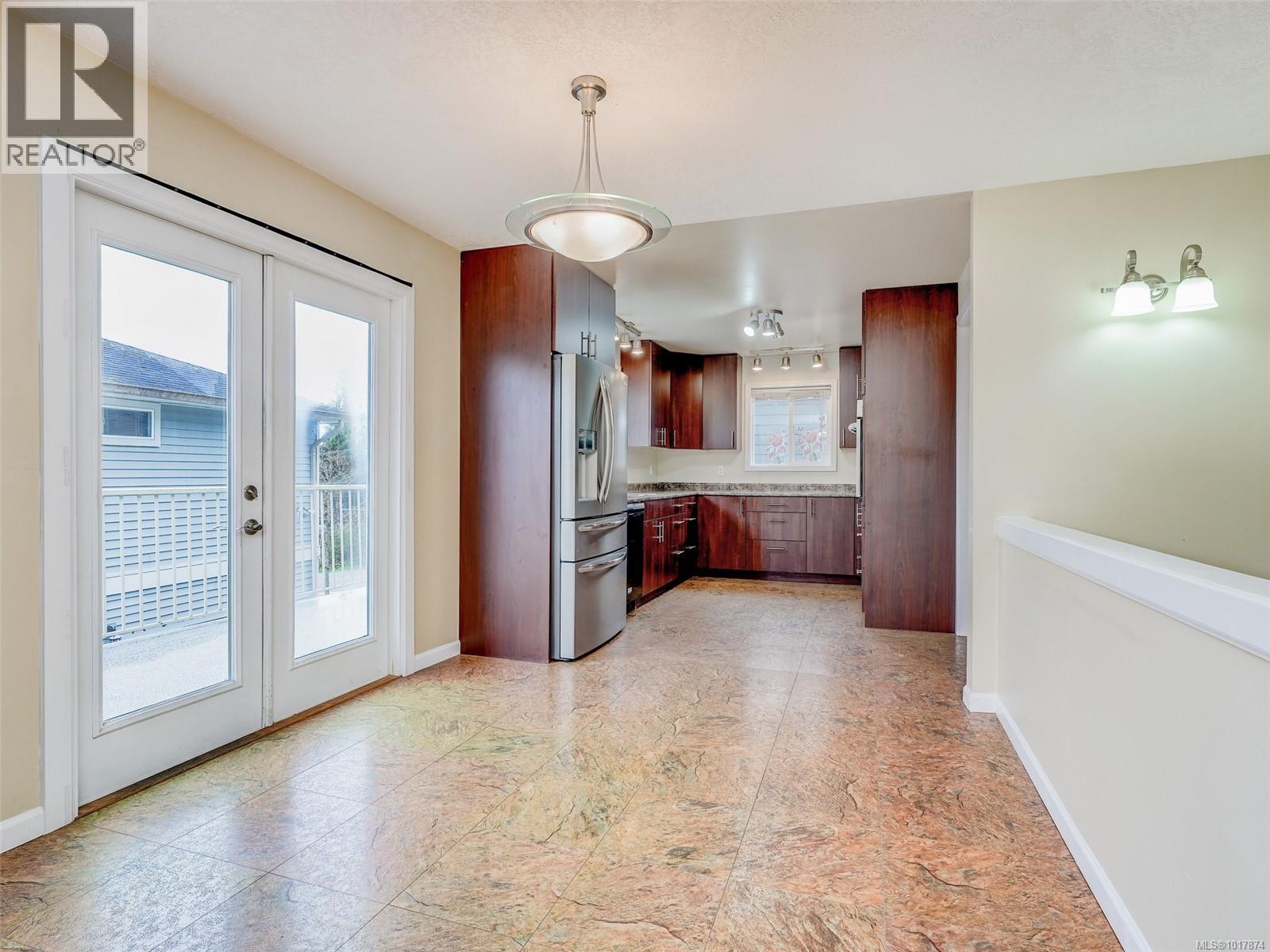 6989 Grant Rd W, Sooke