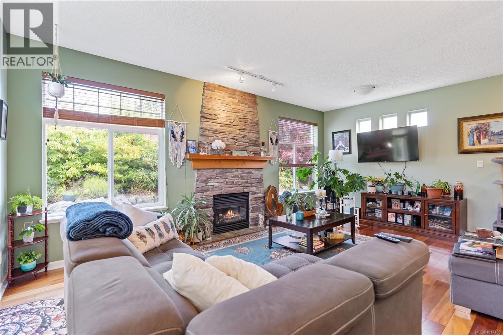  6442 Birchview Way, Sooke