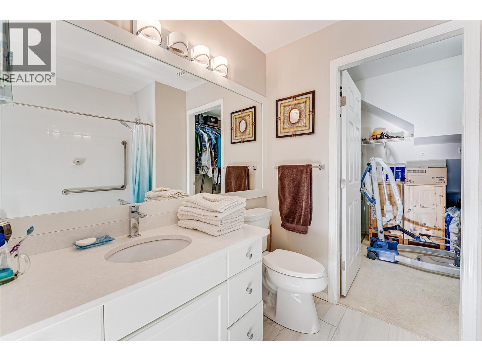 29 5886 Okanagan Landing Road, Vernon