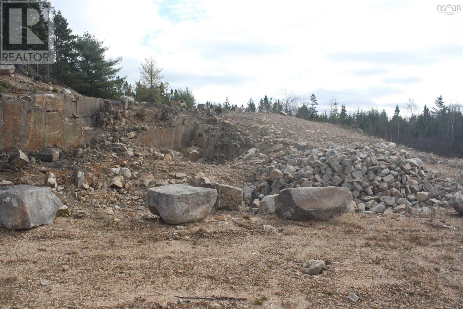 Property 11 of 17 of Lot Highway 103