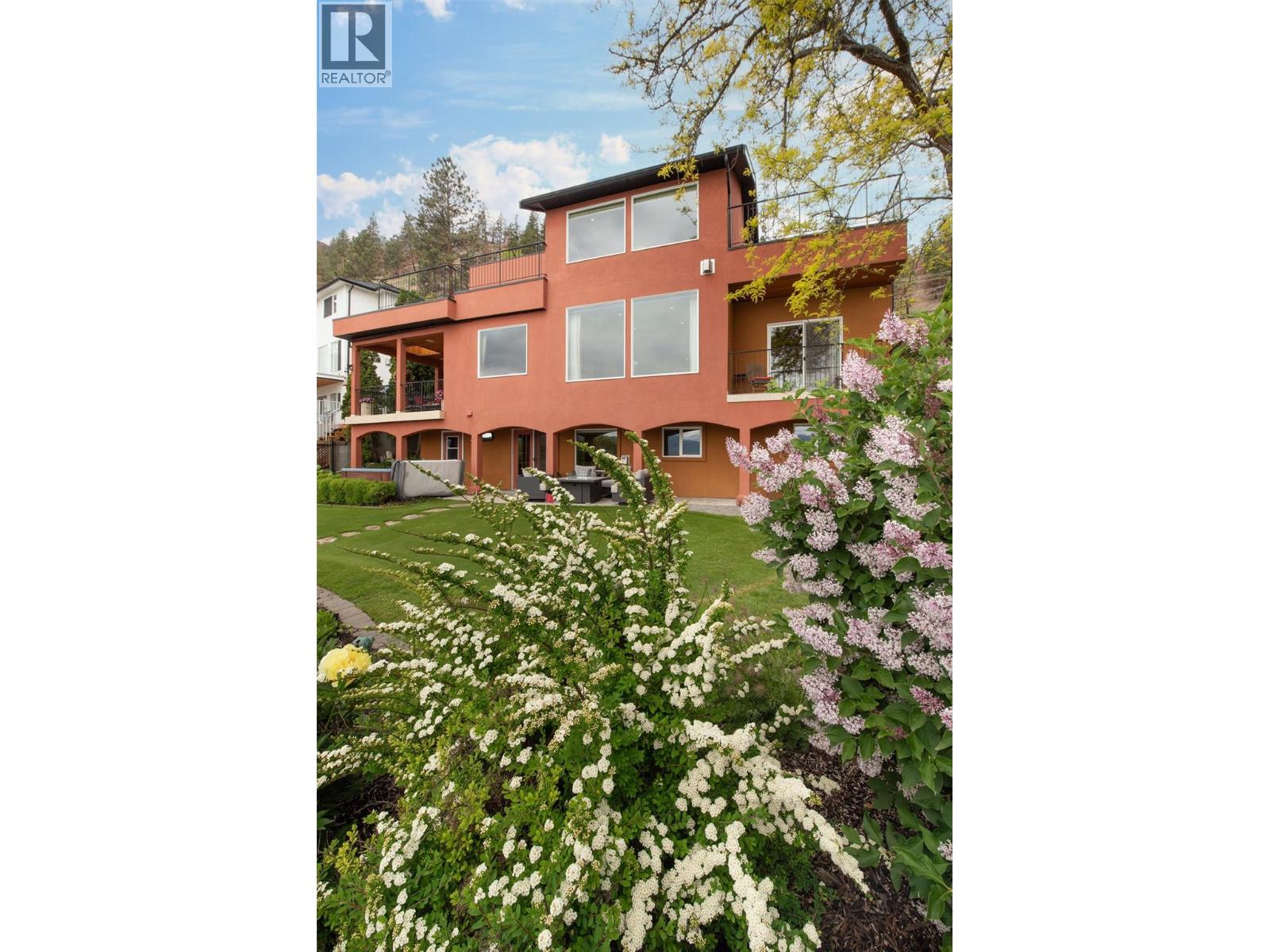  683 Westside Road South, West Kelowna