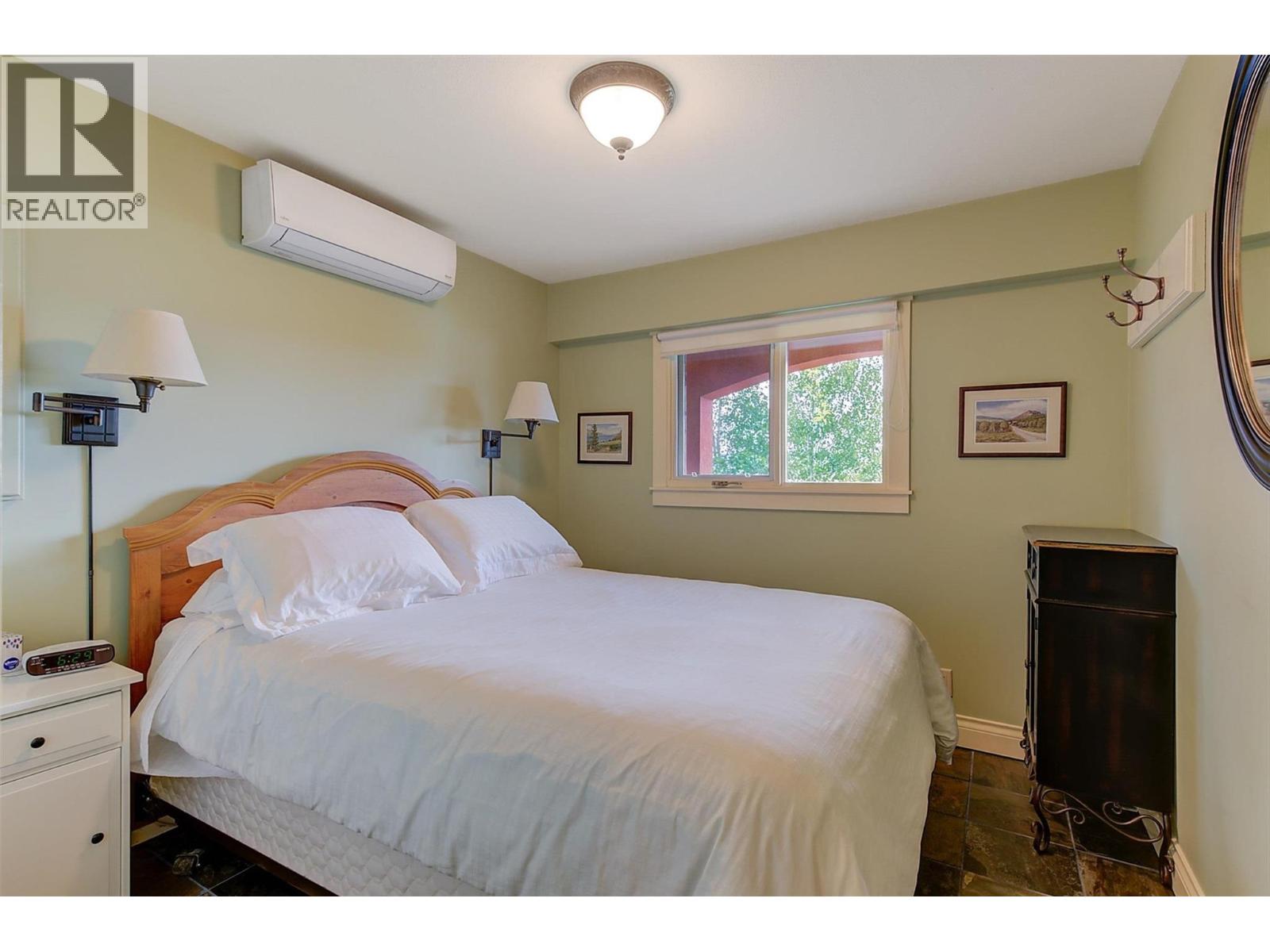  683 Westside Road South, West Kelowna