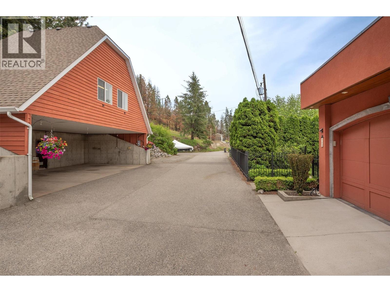  683 Westside Road South, West Kelowna