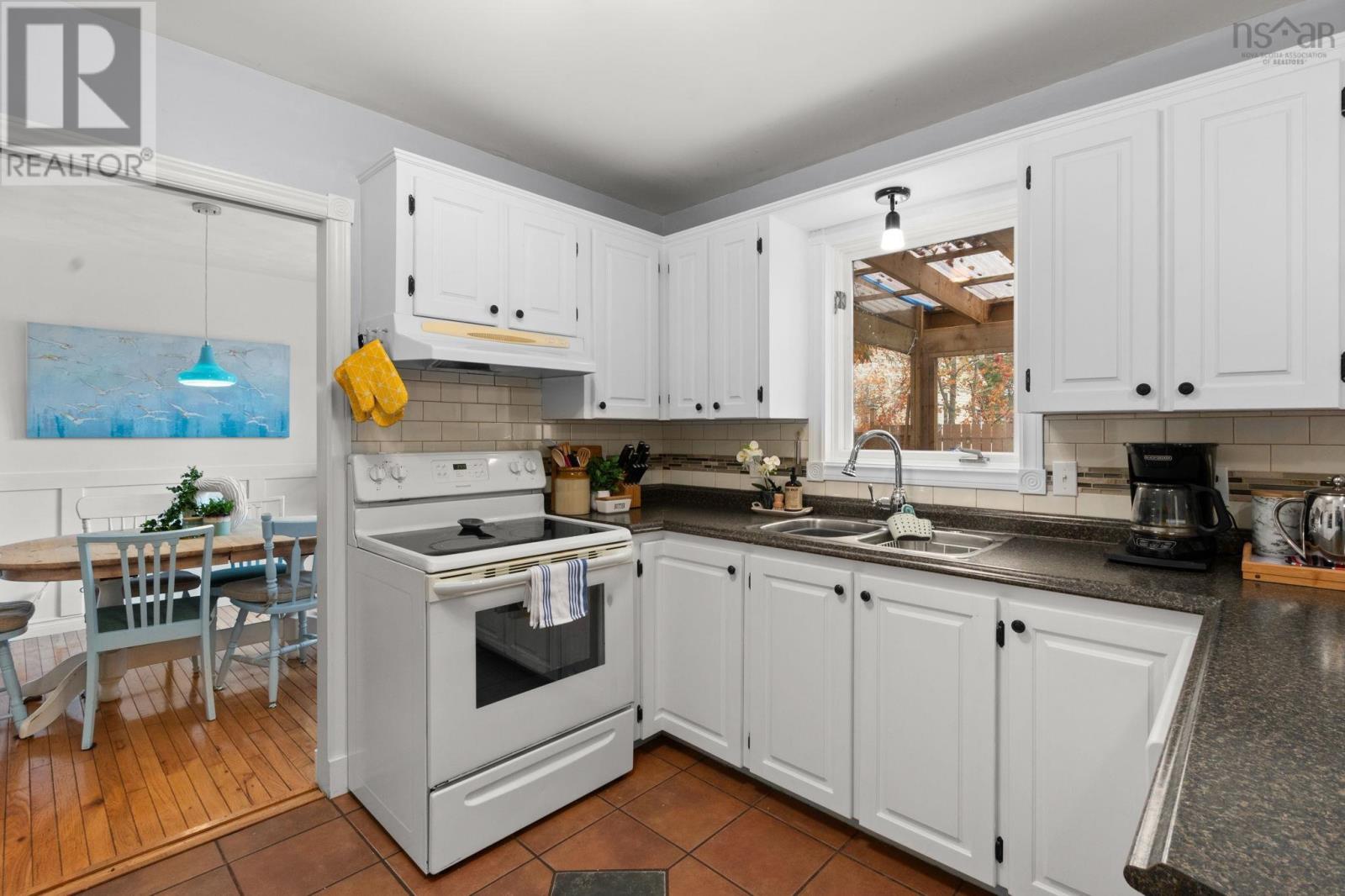 Property 8 of 33 of 7 Sexton Court