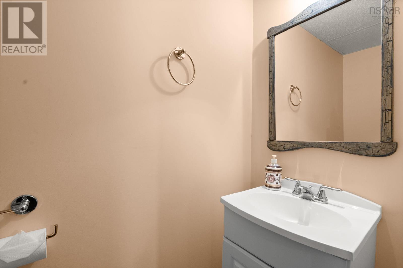 Property 26 of 33 of 7 Sexton Court