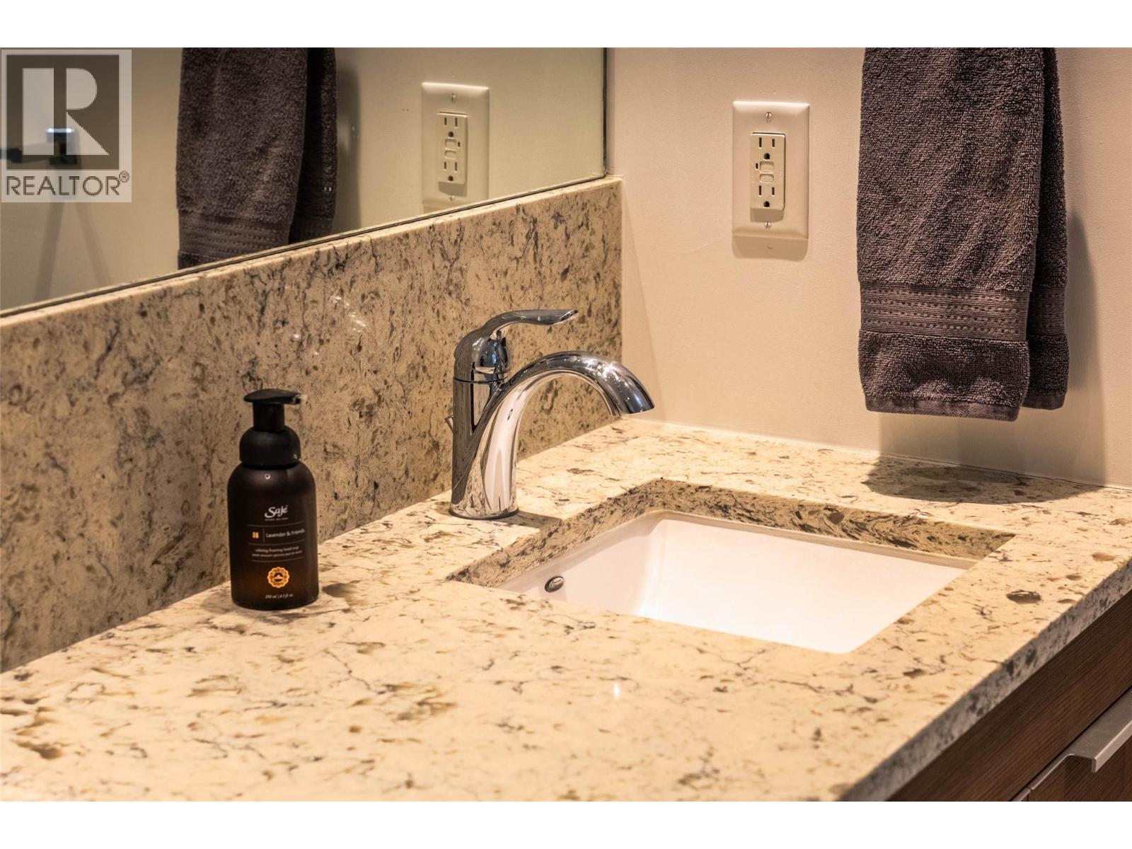 710 Vernon Street Unit# 407, Nelson