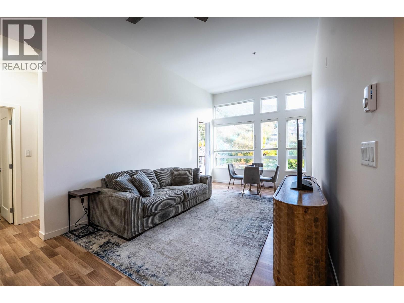 710 Vernon Street Unit# 407, Nelson