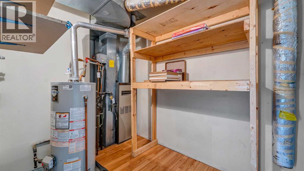 Single Family House for Sale in    Street NW St Andrews Heights Calgary 