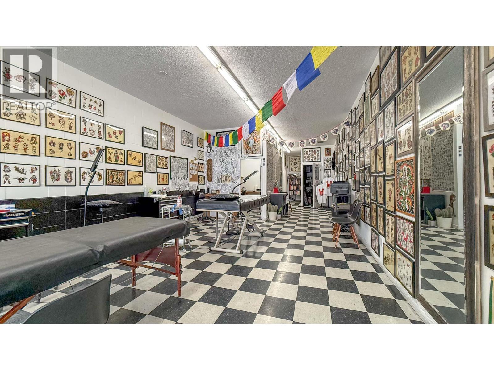  166 Asher Road, Kelowna