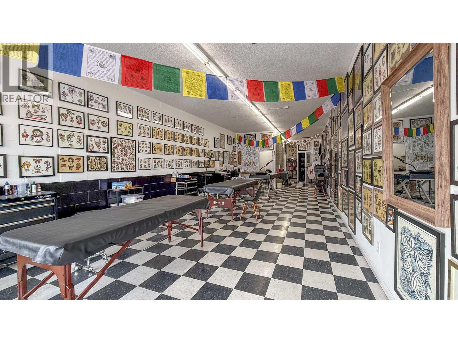  166 Asher Road, Kelowna