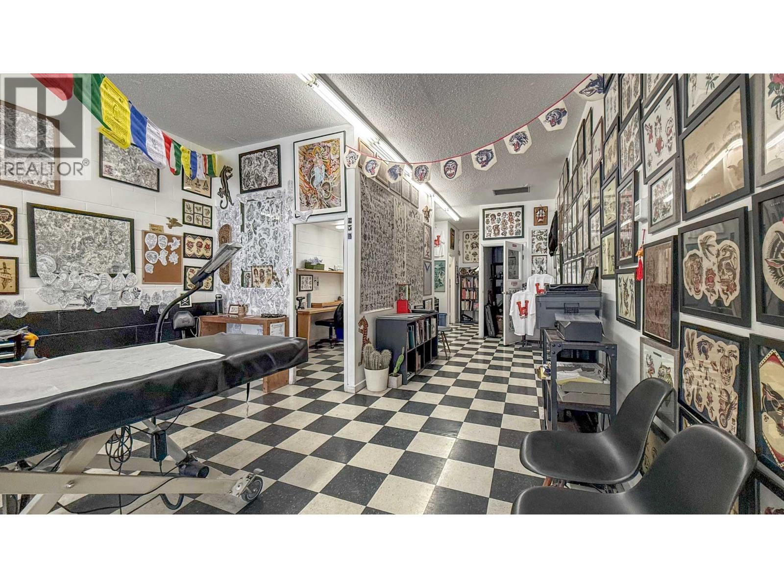  166 Asher Road, Kelowna