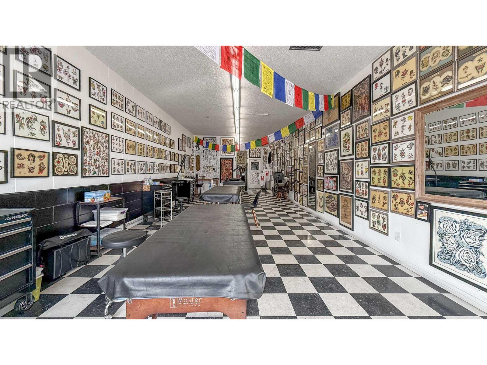  166 Asher Road, Kelowna