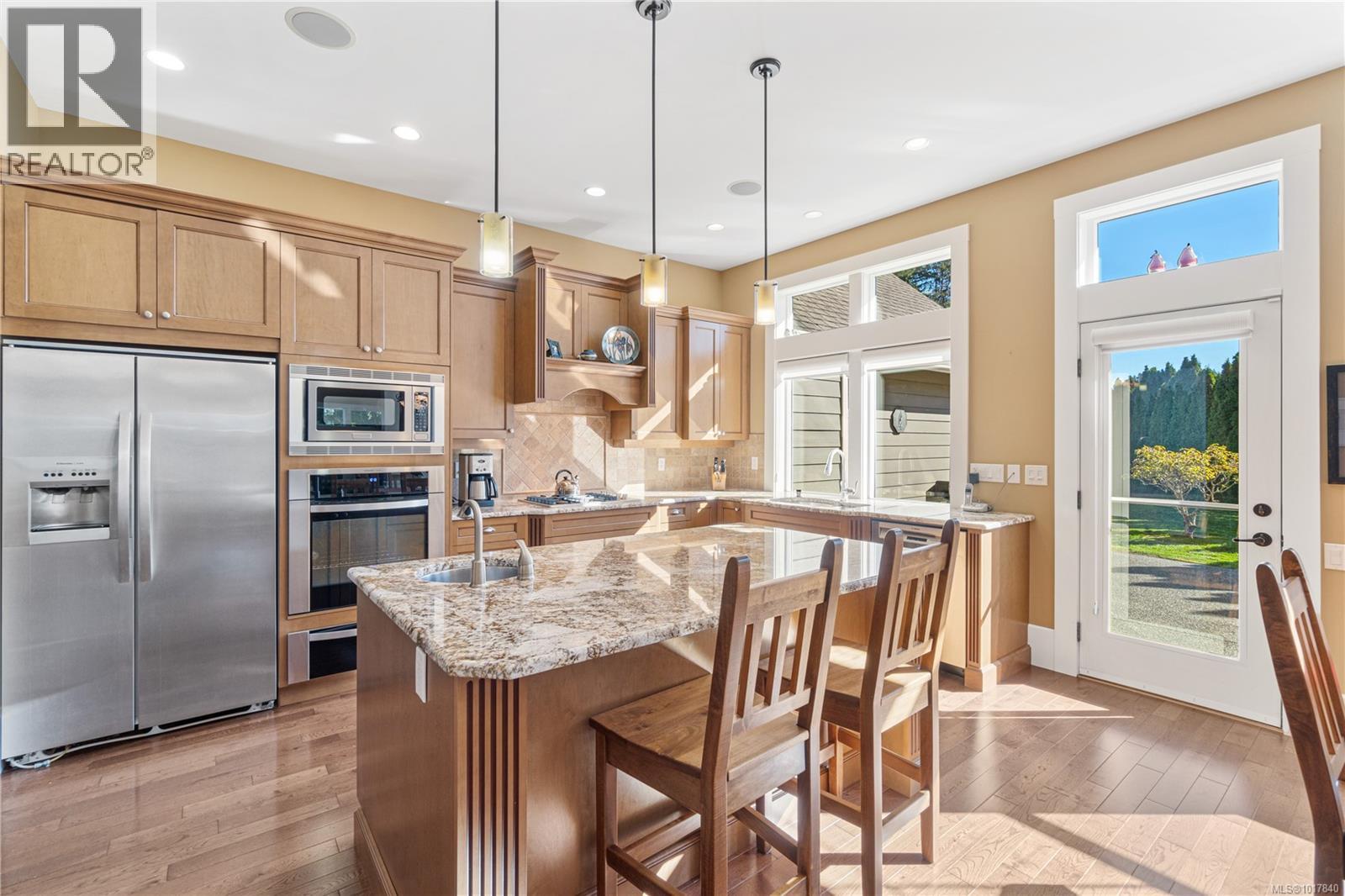 689 Abernathy Pl, Parksville