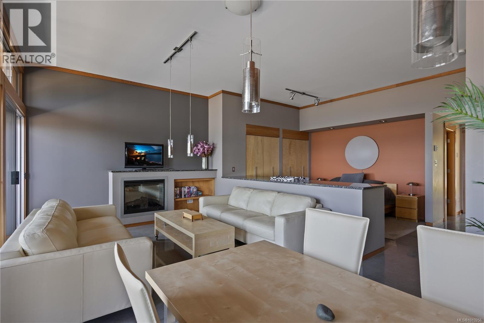 7939 LENWOOD RD - 55