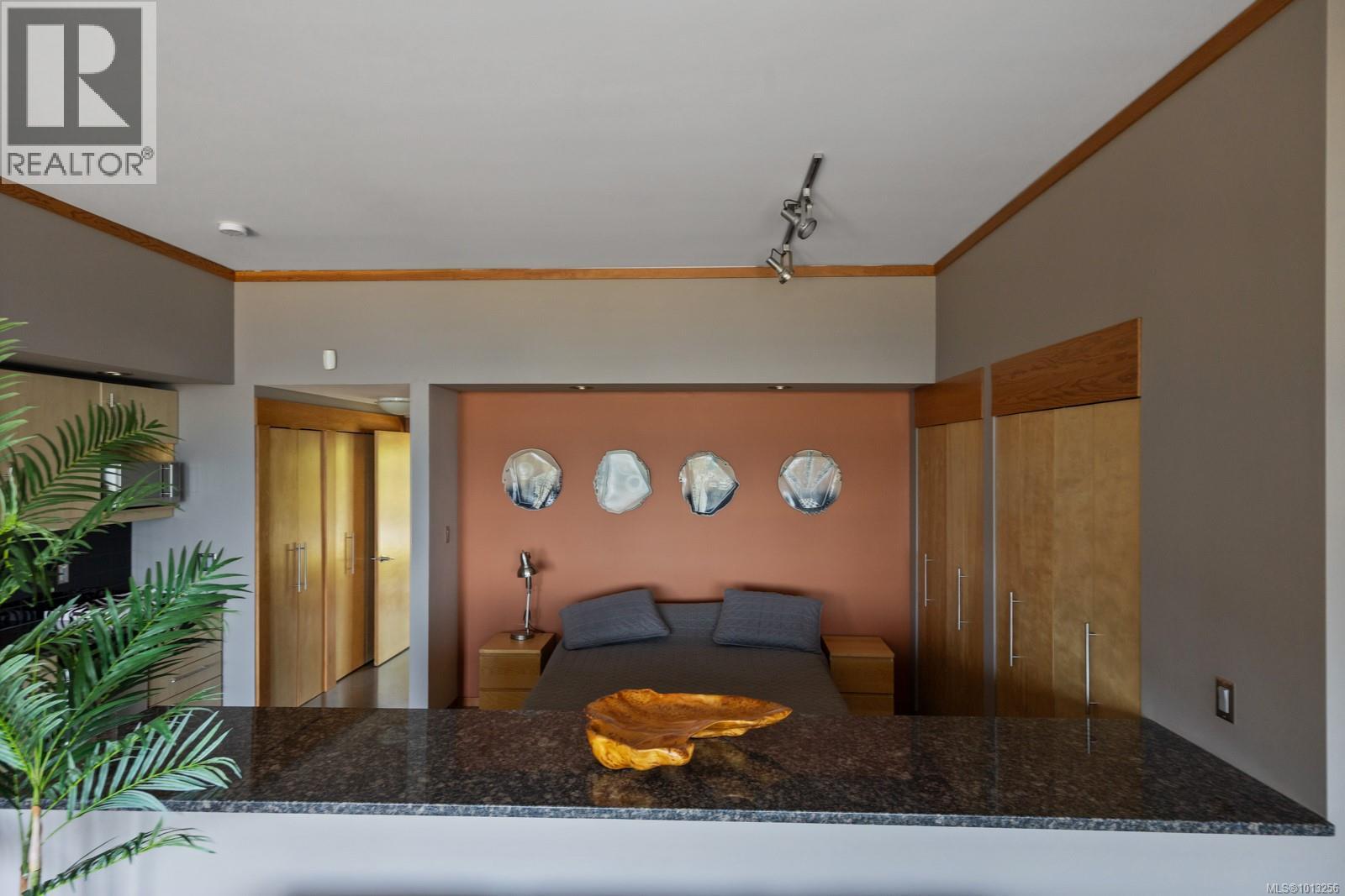 7939 LENWOOD RD - 60