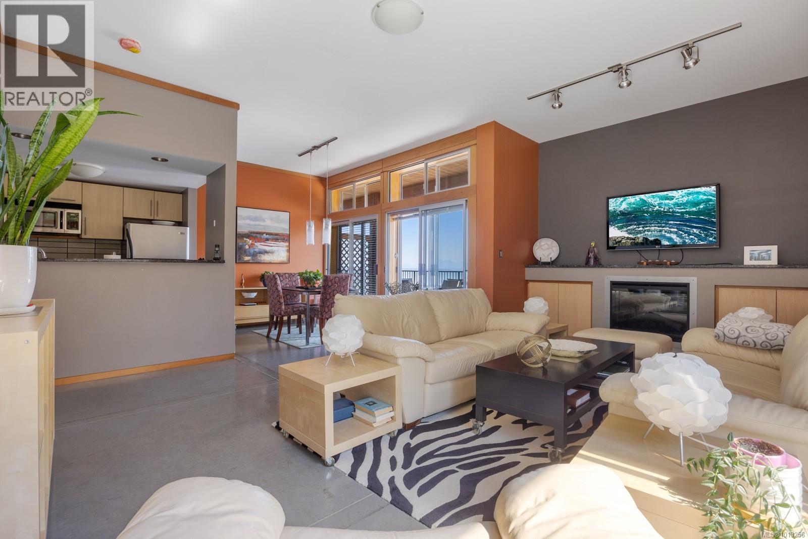 7939 LENWOOD RD - 73