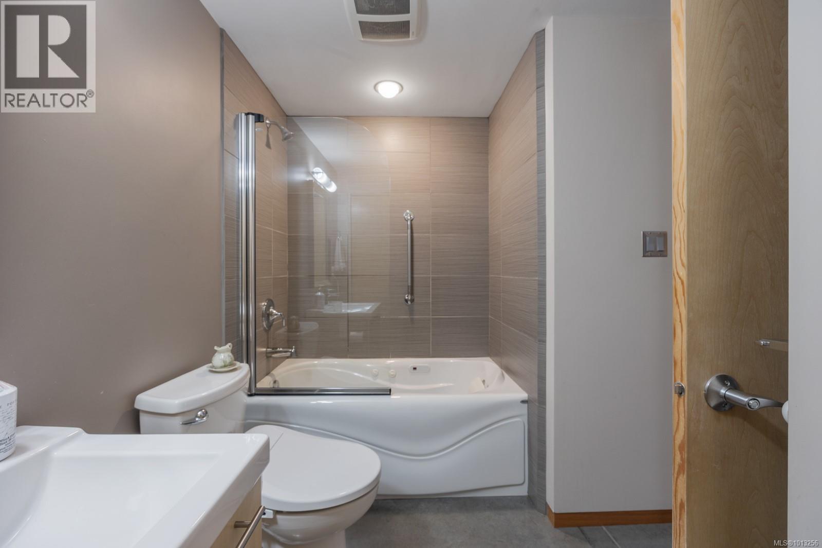 7939 LENWOOD RD - 77