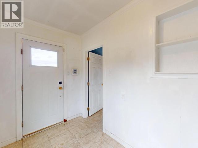 4844 JOYCE AVE, Powell River