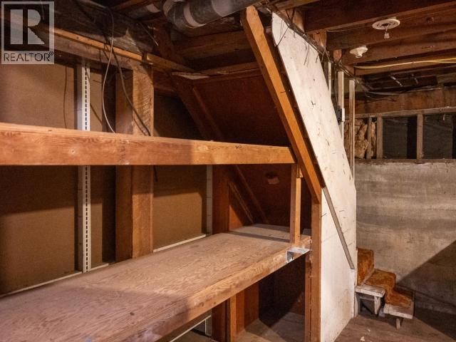4844 JOYCE AVE, Powell River