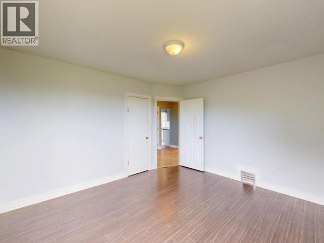 4844 JOYCE AVE, Powell River