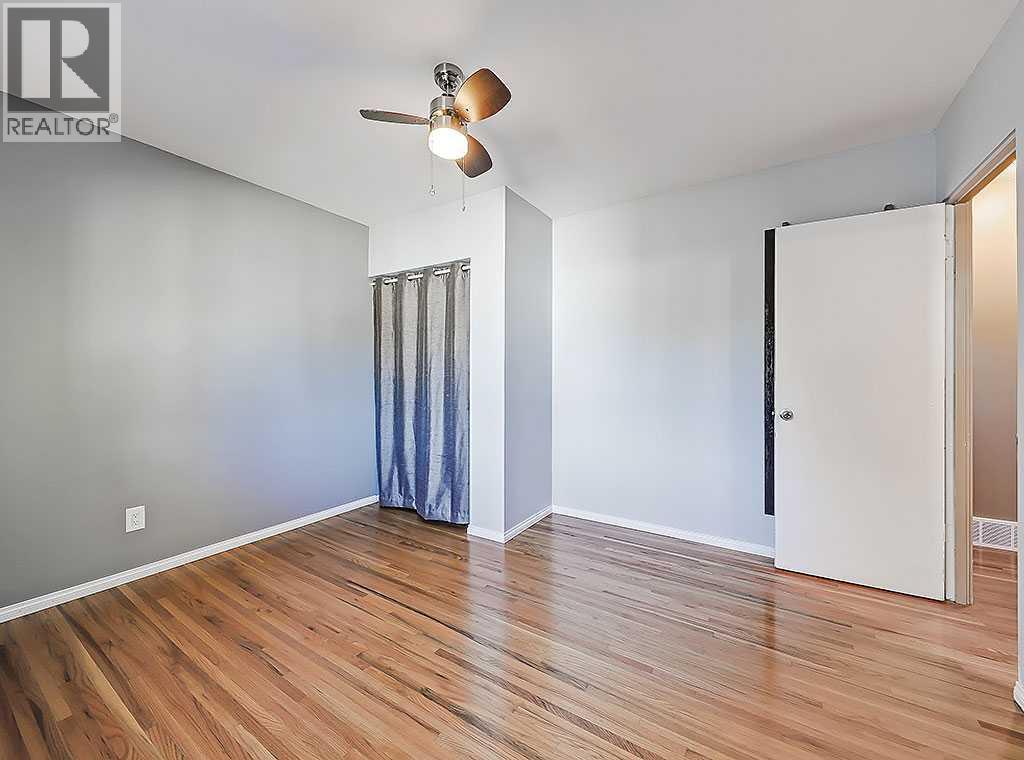 Single Family House Bungalow for Sale in  Hanover Road SW Haysboro Calgary 