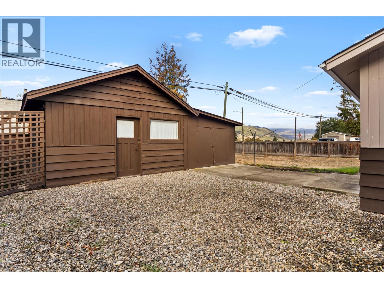 834 Sicamous Avenue, Chase