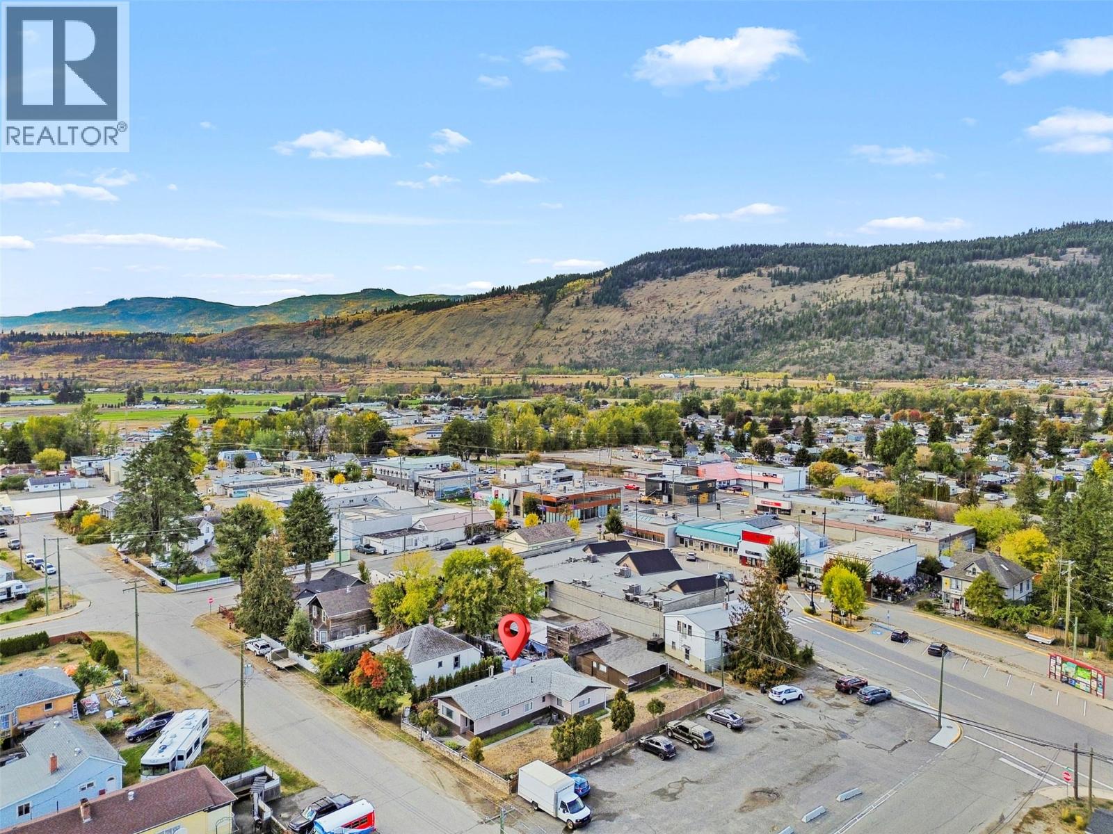 834 Sicamous Avenue, Chase