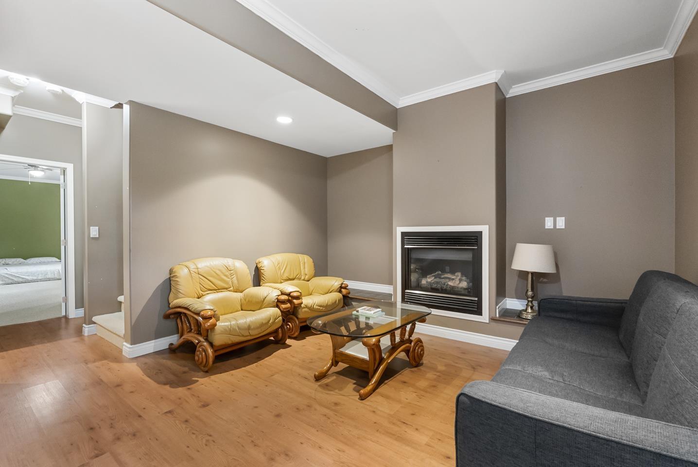 2 4615 232 STREET, Langley