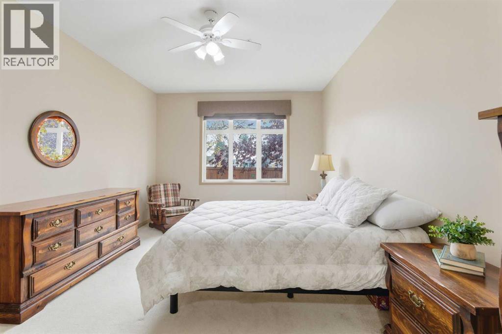 Single Family House for Sale in   Lake Fraser Court SE Lake Bonavista Calgary 