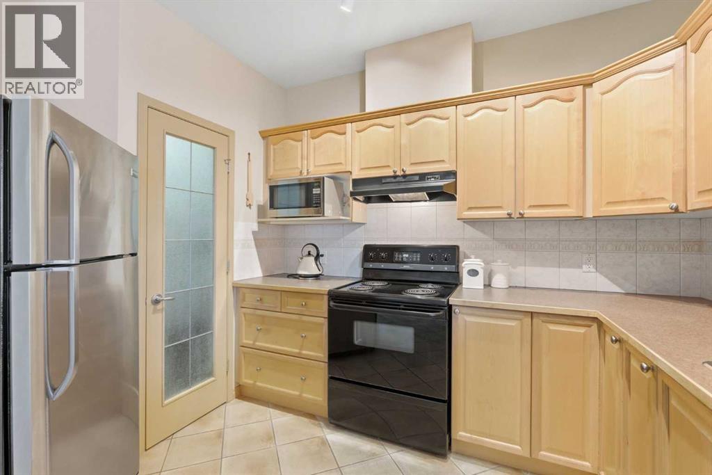 Single Family House for Sale in   Lake Fraser Court SE Lake Bonavista Calgary 