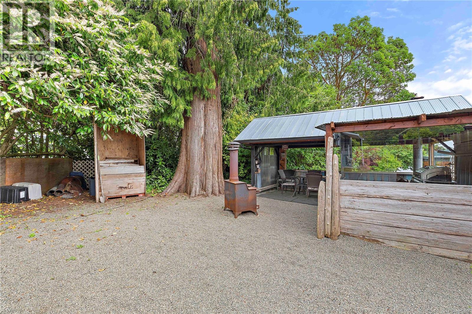  5957 Sooke Road, Sooke