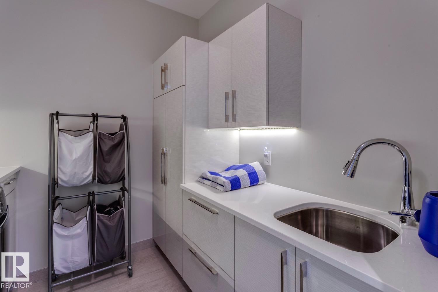 #3001 11969 JASPER AV NW, Edmonton