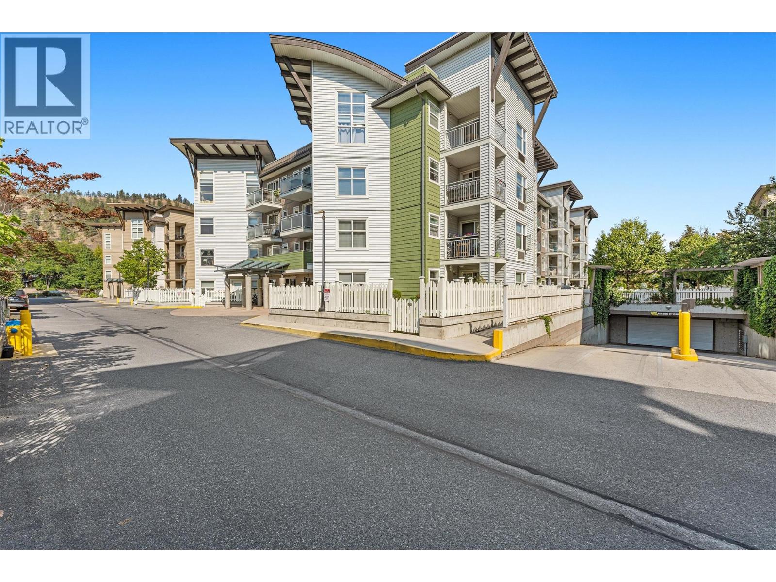 406 539 Yates Road, Kelowna