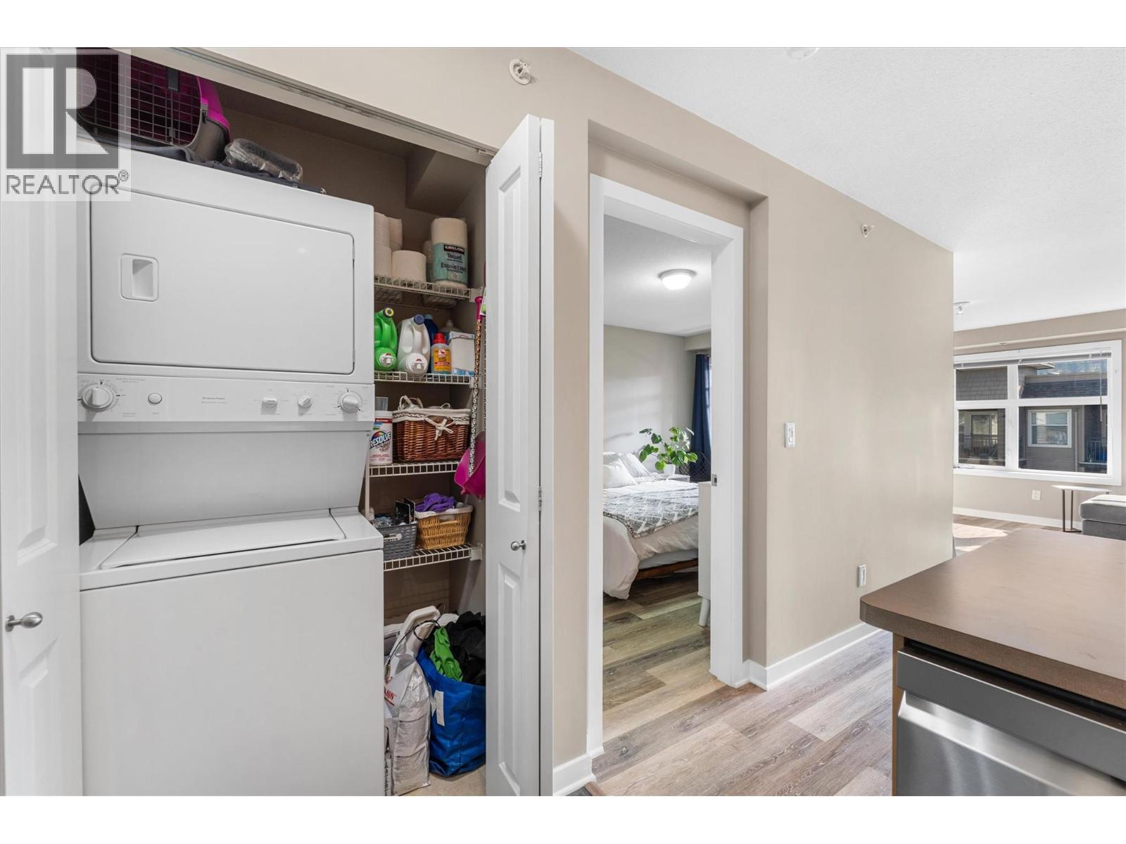 406 539 Yates Road, Kelowna