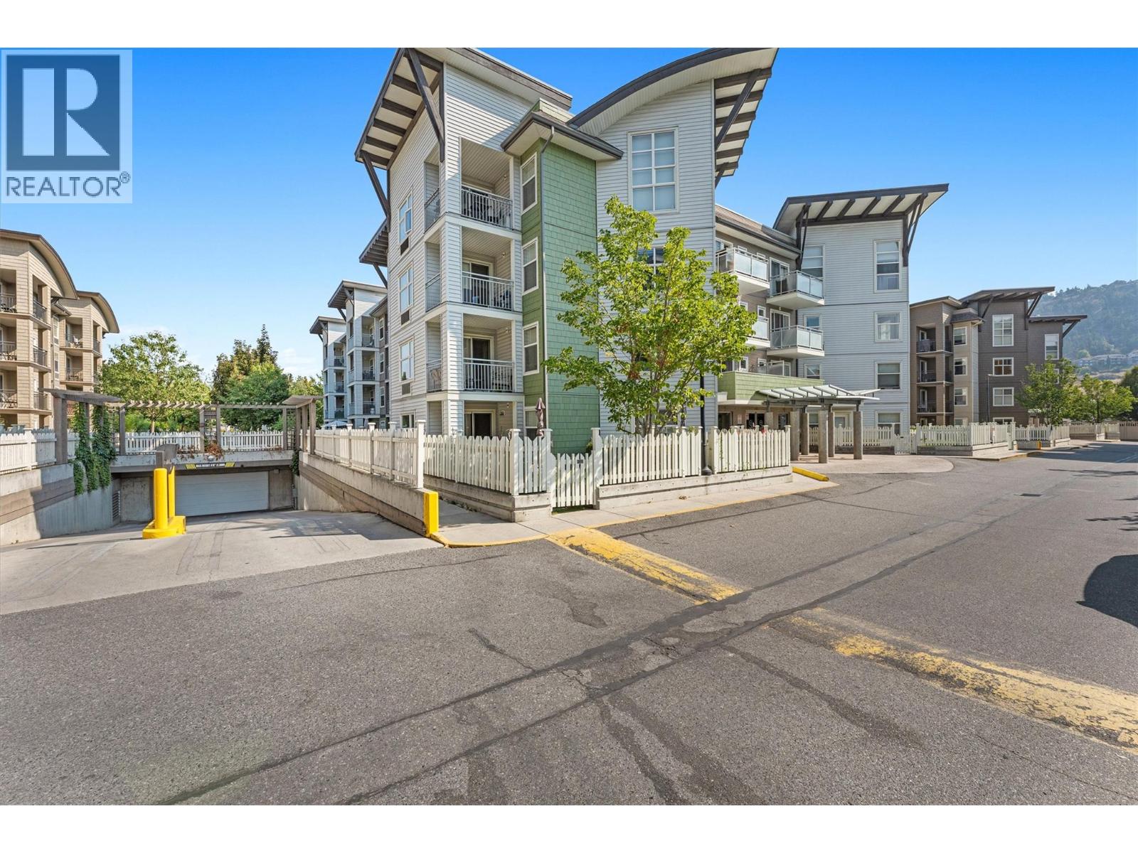 406 539 Yates Road, Kelowna