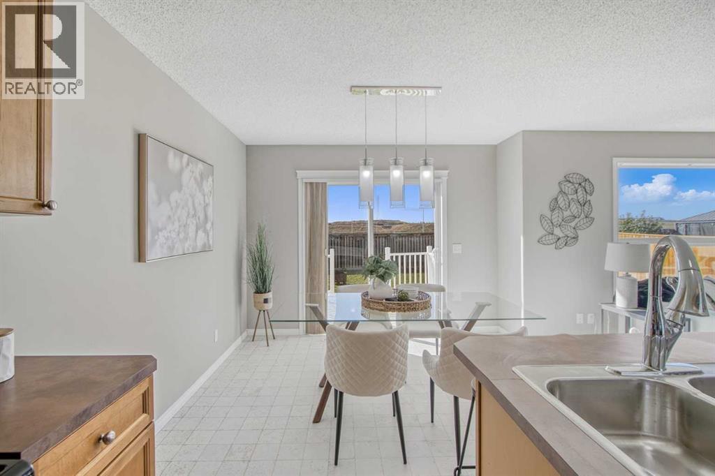 Single Family House for Sale in  Everglen Way SW Evergreen Calgary 