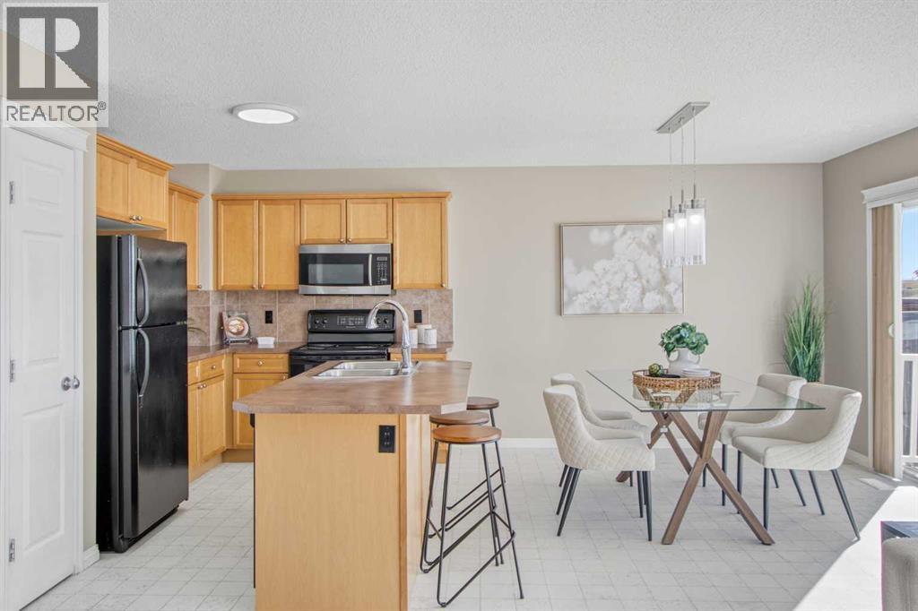 Single Family House for Sale in  Everglen Way SW Evergreen Calgary 
