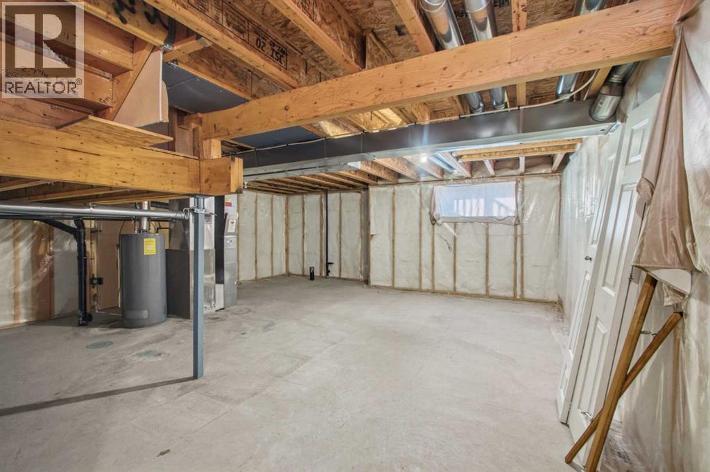 Single Family House for Sale in  Everglen Way SW Evergreen Calgary 