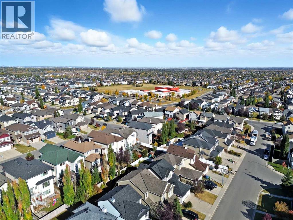 Single Family House for Sale in  Everglen Way SW Evergreen Calgary 