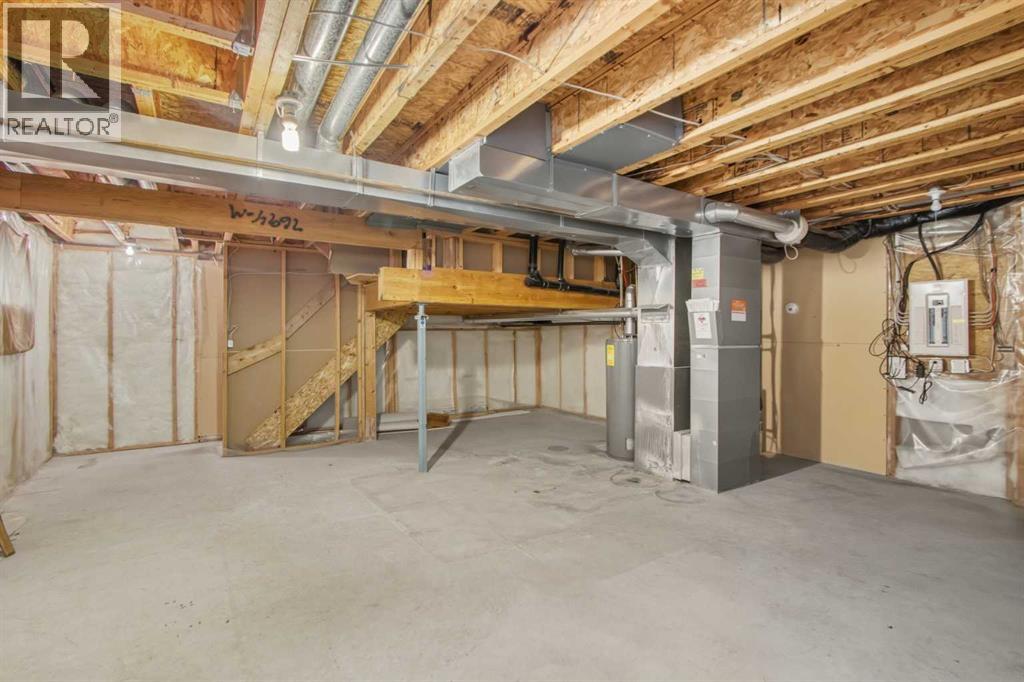Single Family House for Sale in  Everglen Way SW Evergreen Calgary 