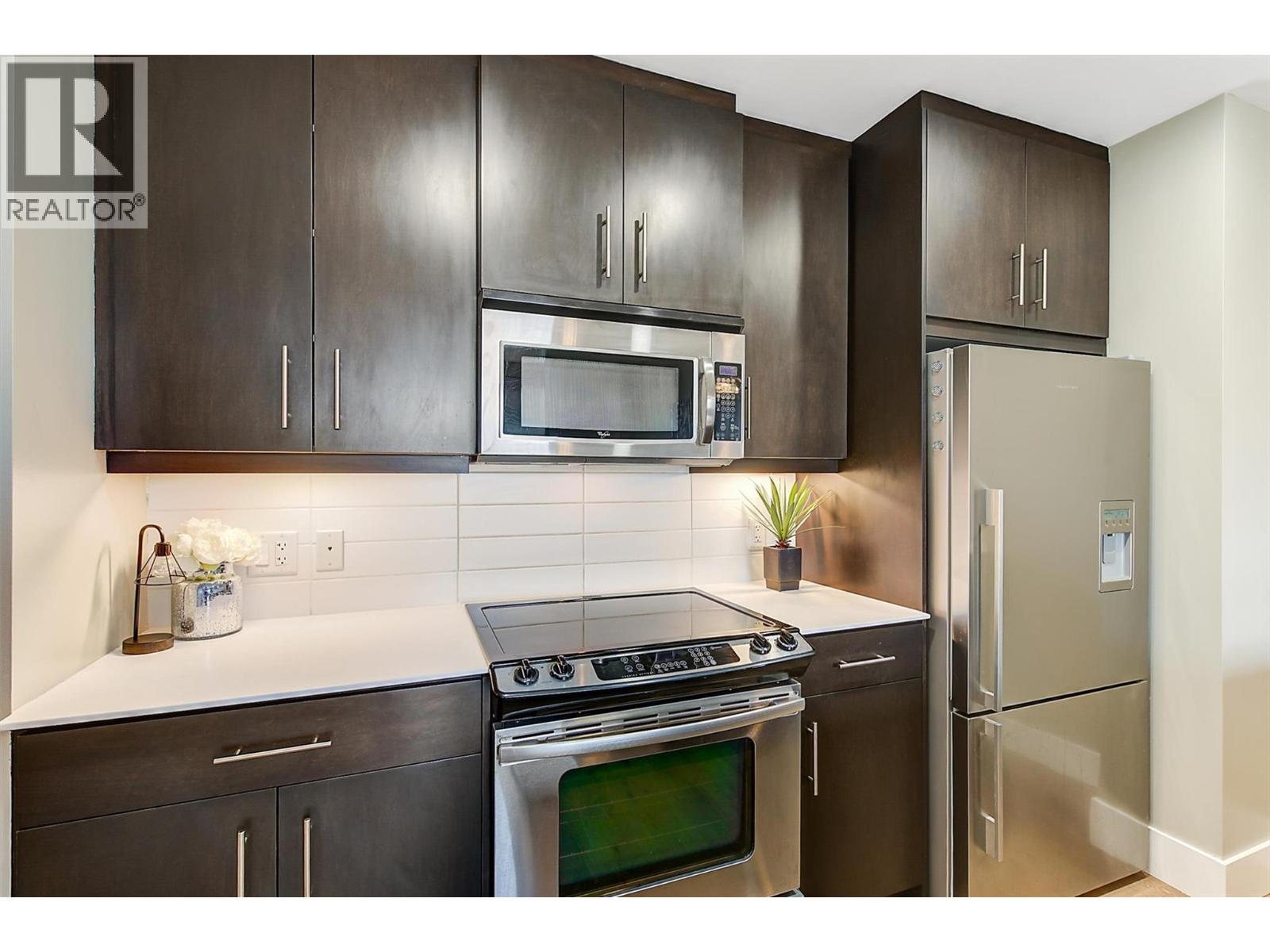 307 2040 Springfield Road, Kelowna