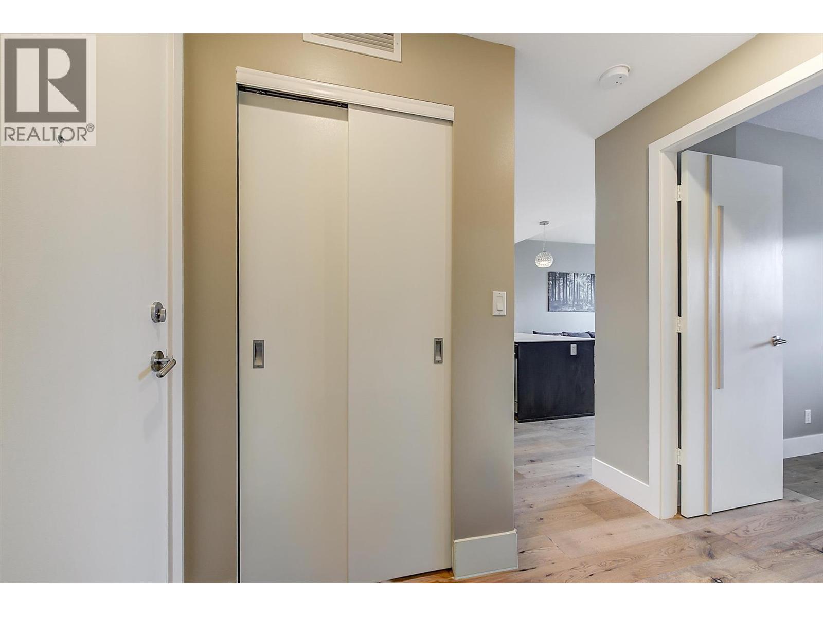 307 2040 Springfield Road, Kelowna