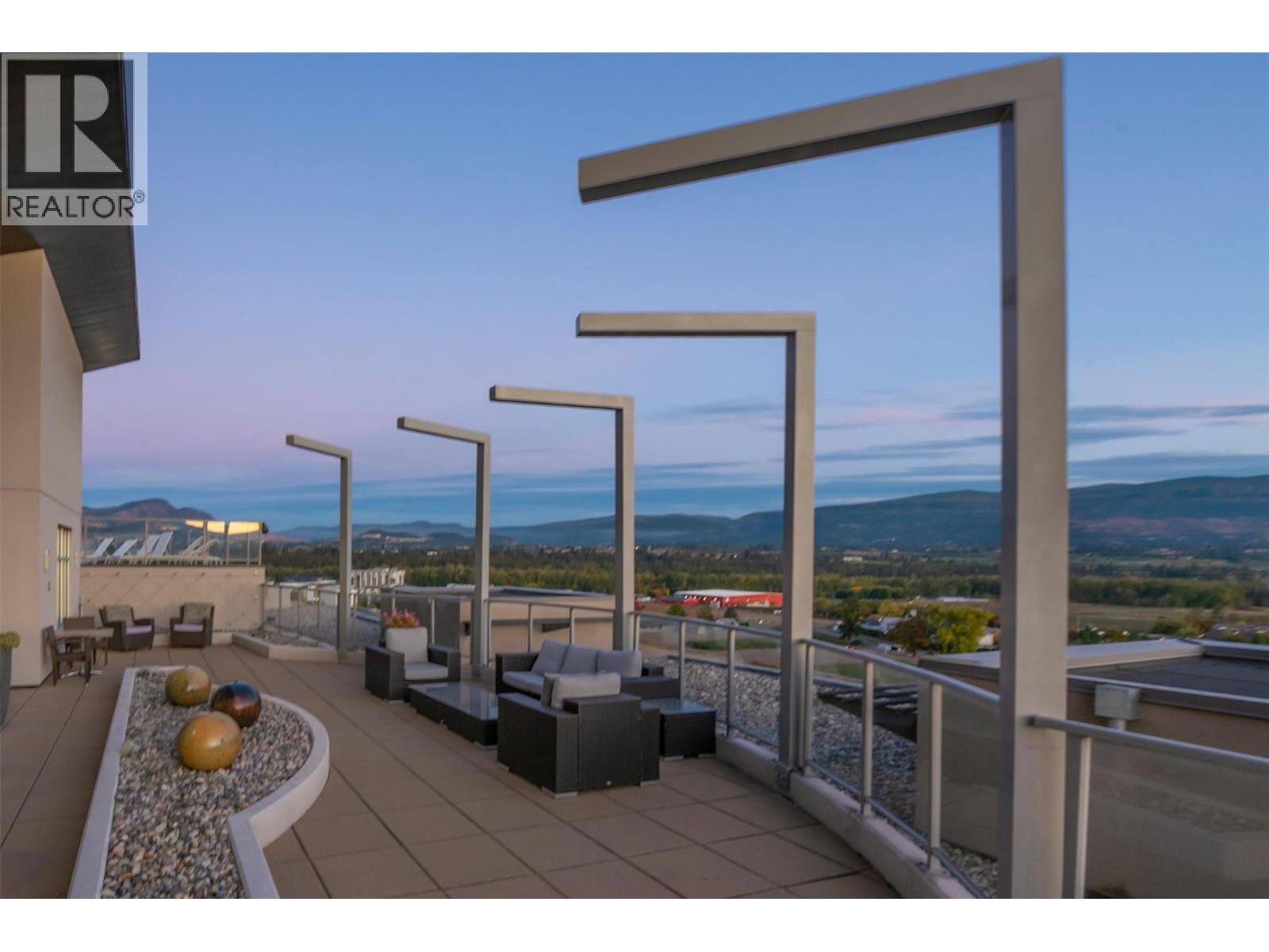 307 2040 Springfield Road, Kelowna