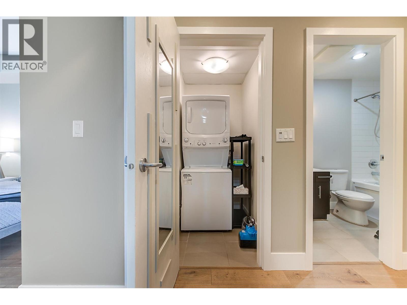 307 2040 Springfield Road, Kelowna