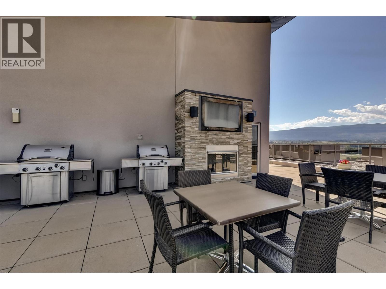 307 2040 Springfield Road, Kelowna