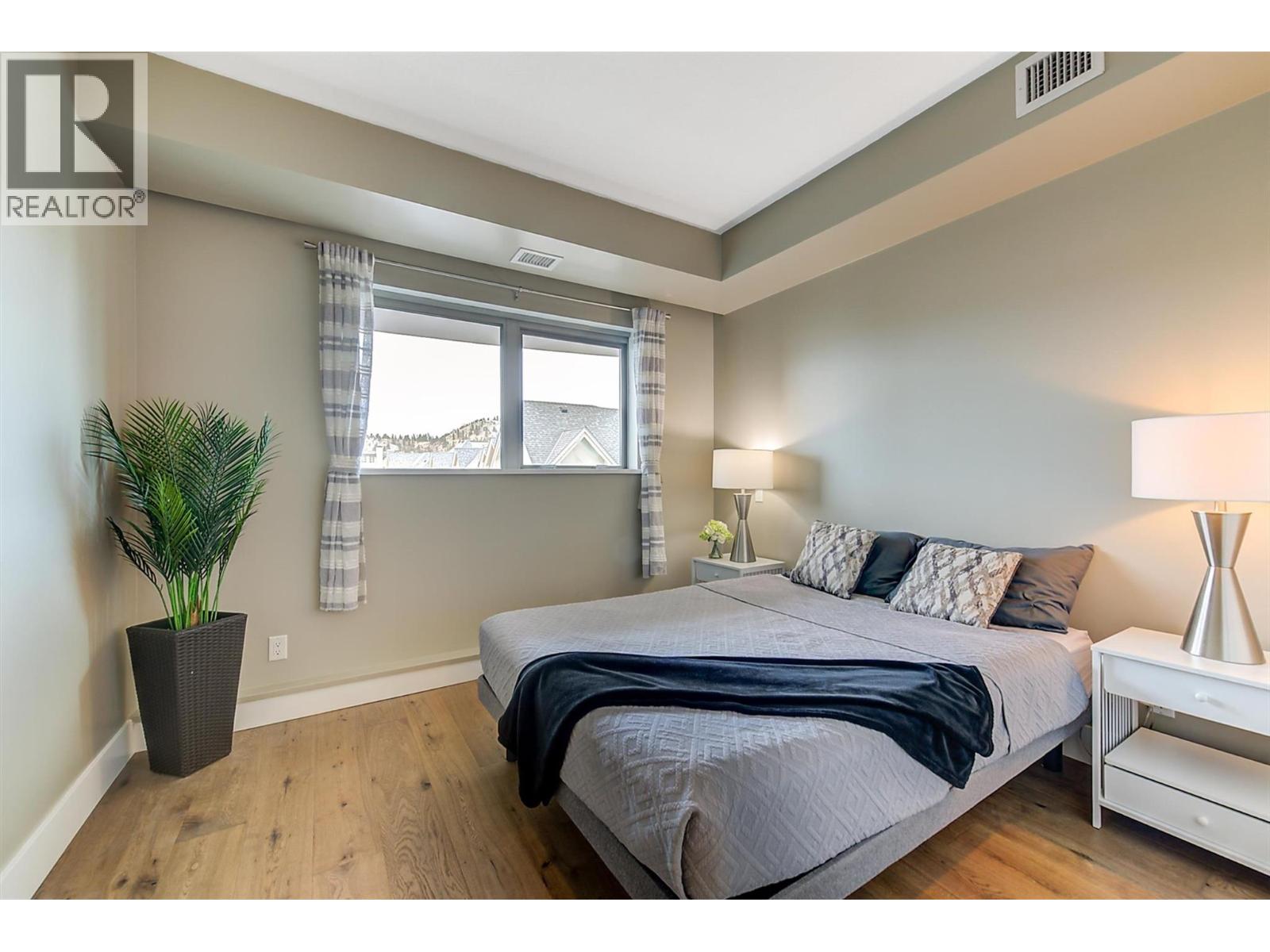 307 2040 Springfield Road, Kelowna