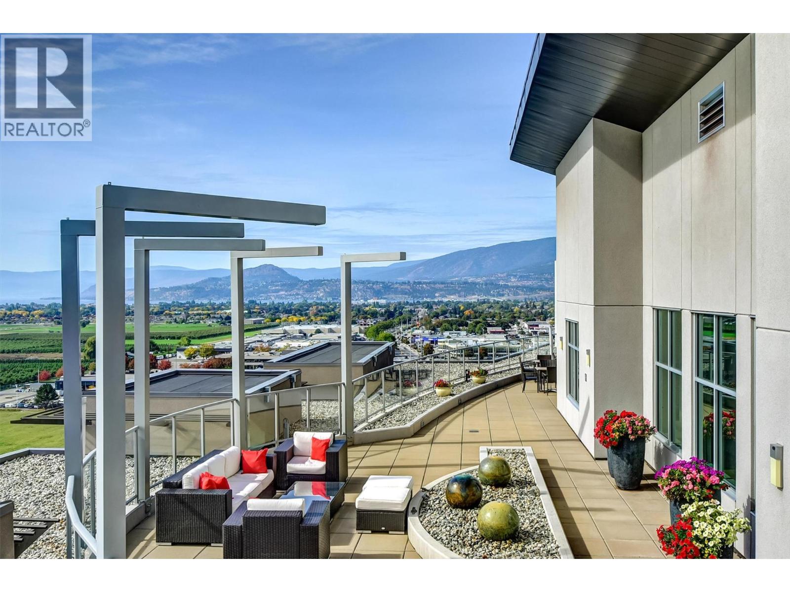 307 2040 Springfield Road, Kelowna