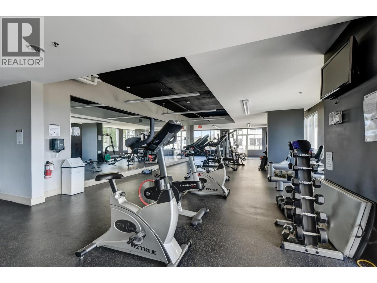307 2040 Springfield Road, Kelowna