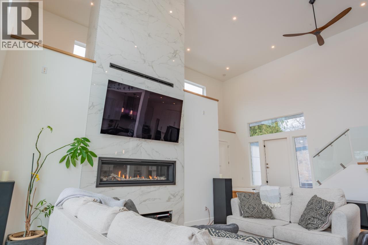 3429 8TH Avenue, Castlegar