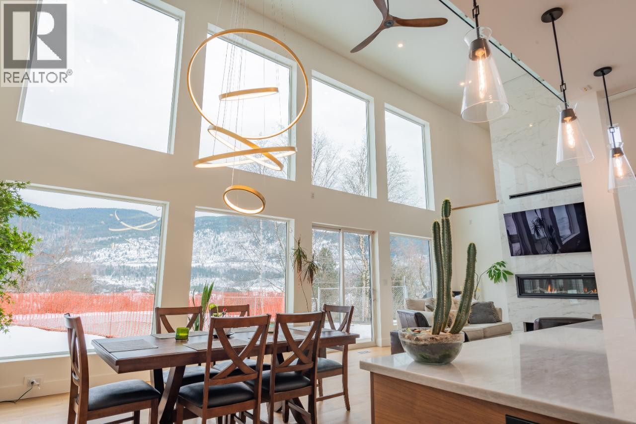 3429 8TH Avenue, Castlegar